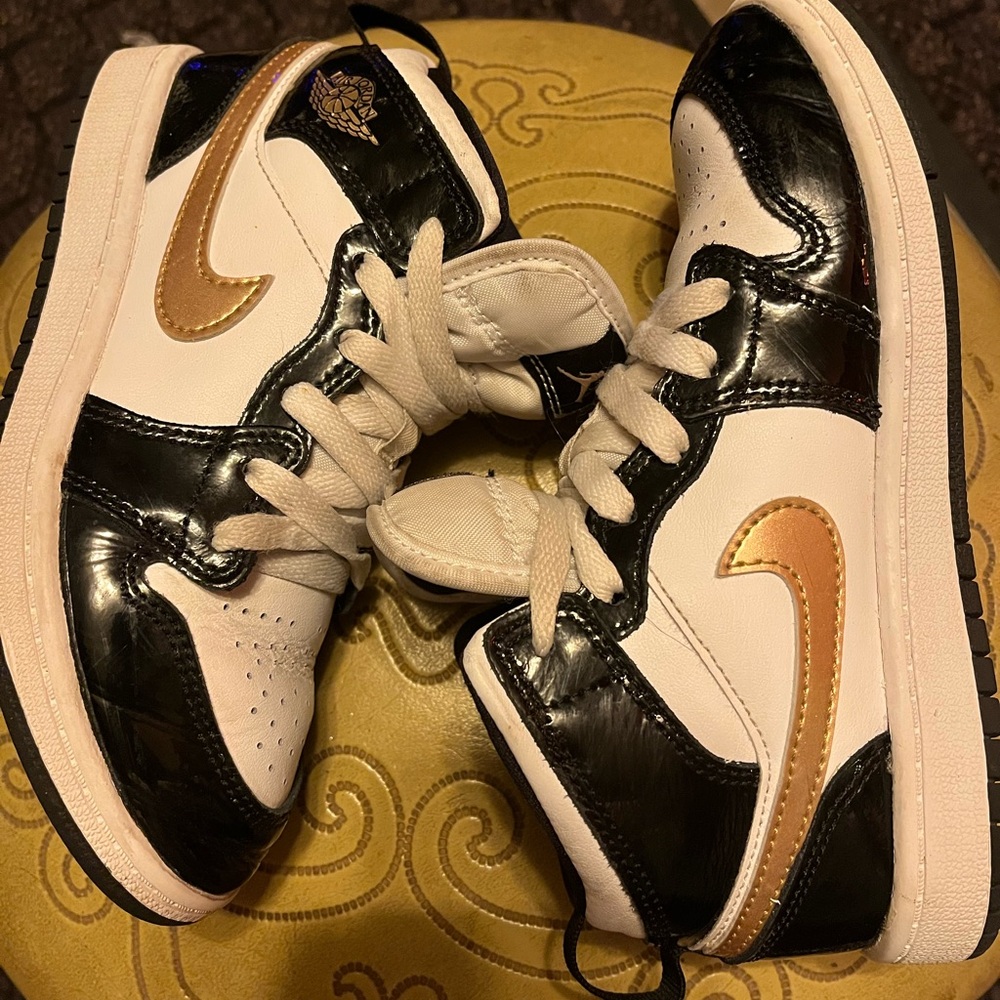 Air Jordan Retro One sz1.5 youth